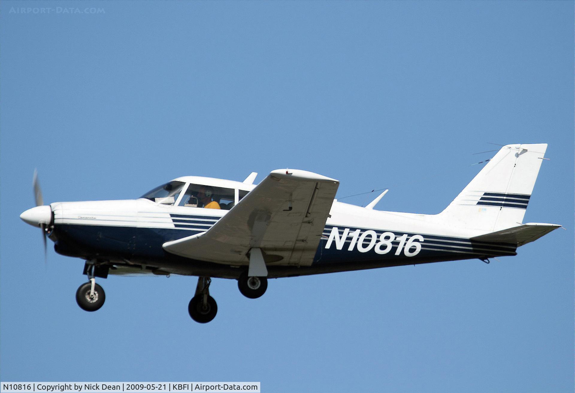 N10816, 1968 Piper PA-24-260 Comanche C/N 24-4753, KBFI
