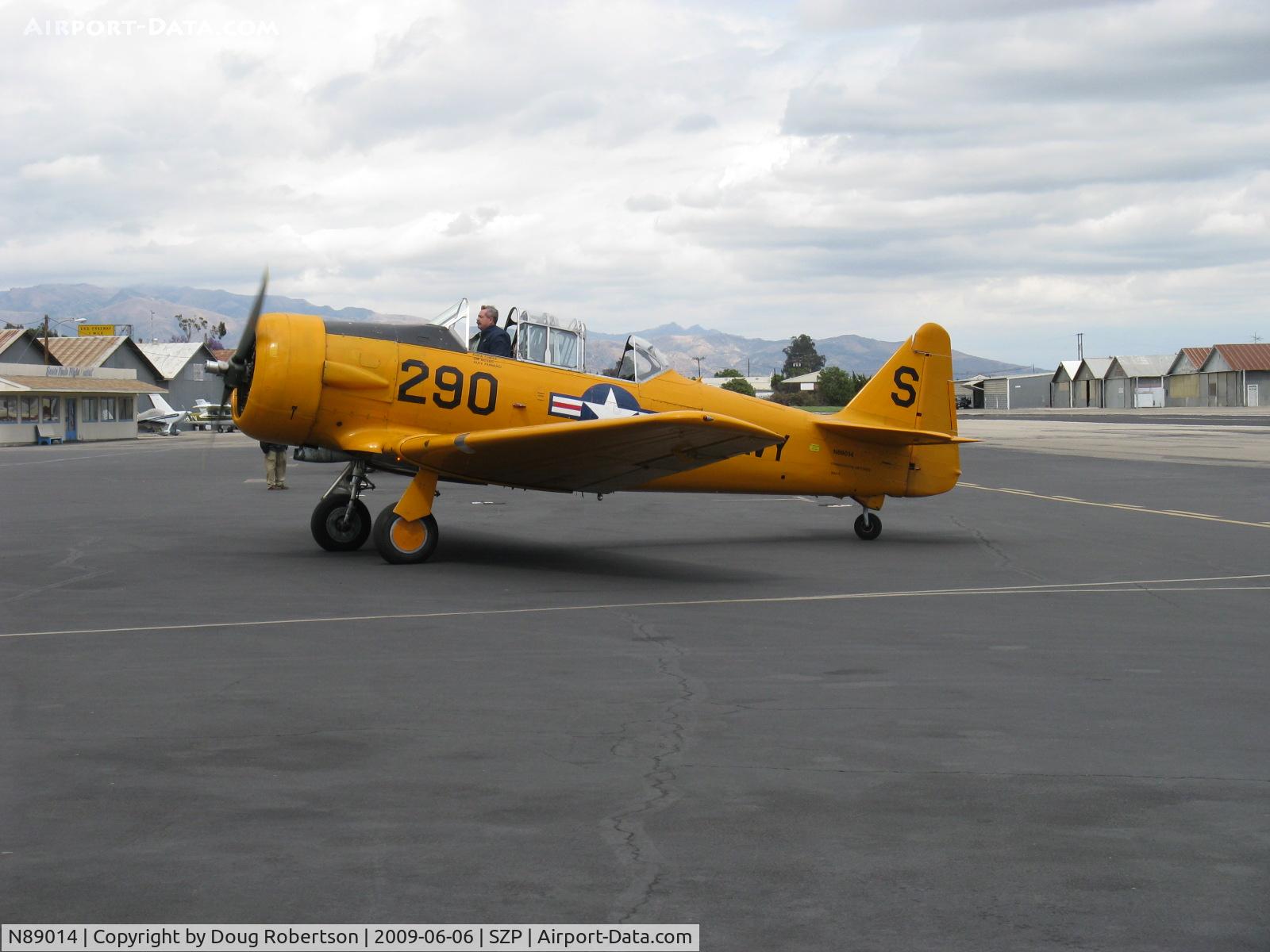 N89014, 1943 North American SNJ-5 Texan Texan C/N 84865, 1943 North American SNJ-5, P&W R-1340 600 Hp radial, taxi