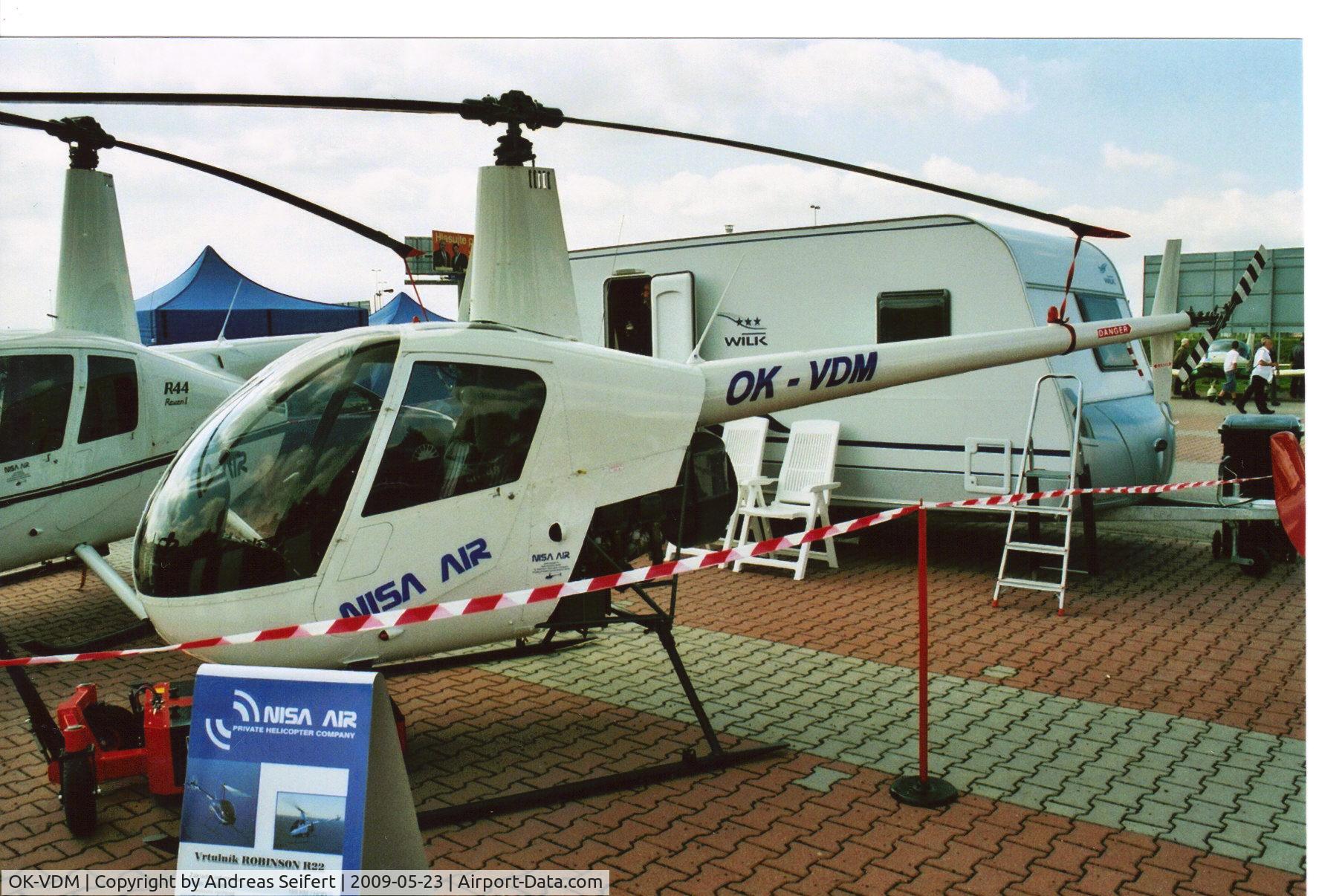 OK-VDM, Robinson R22 Beta C/N 4415, Aero Expo Prag-Letnany 23.5.2009