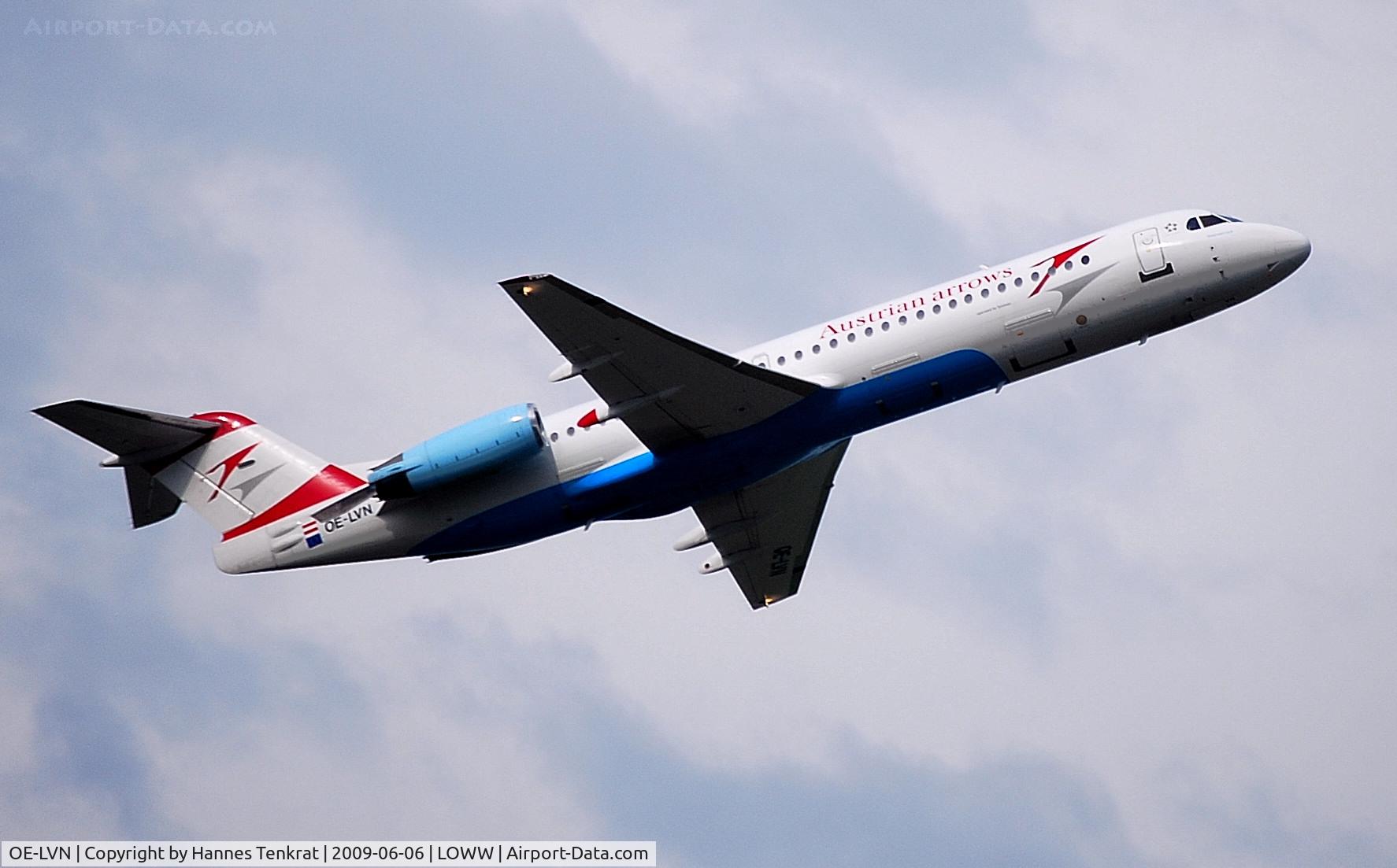 OE-LVN, 1991 Fokker 100 (F-28-0100) C/N 11367, Austrian arrows Fokker 100