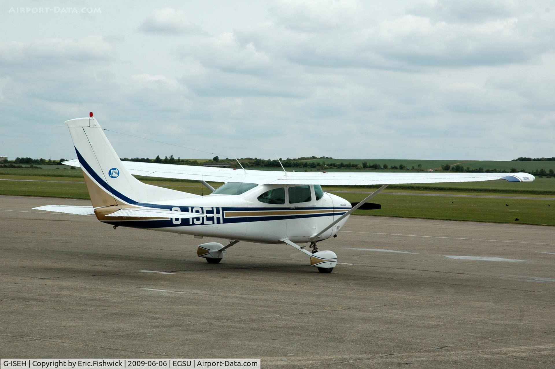 G-ISEH, 1981 Cessna 182R Skylane C/N 182-67843, 2. G-ISEH at Duxford Aerobatics 90th Challenge Cup