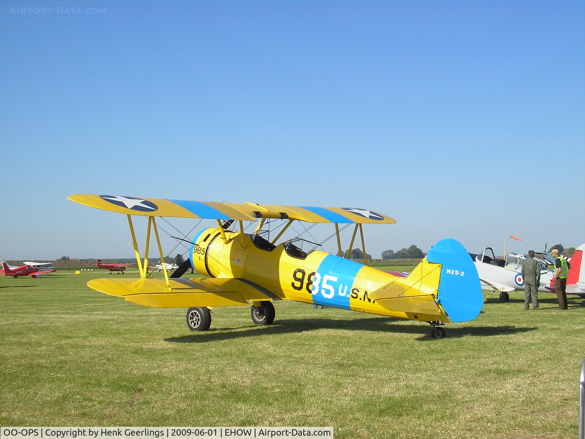 OO-OPS, 1943 Boeing E75 C/N 75-5093, Oostwold  Airport  Airshow june 2009