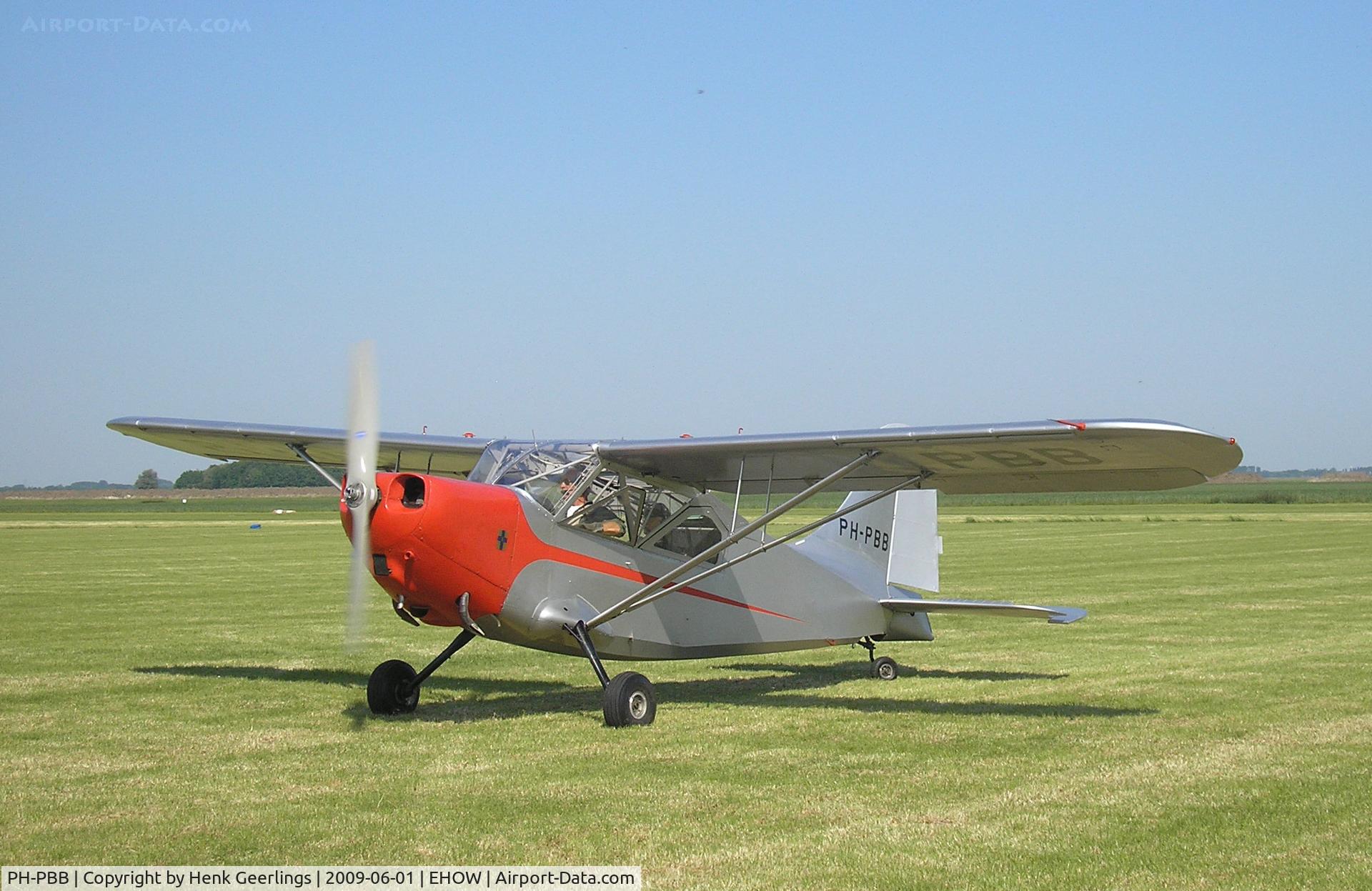 PH-PBB, 1944 Stinson L-5B Sentinel C/N 76-3401, Oostwold  Airport  Airshow june 2009