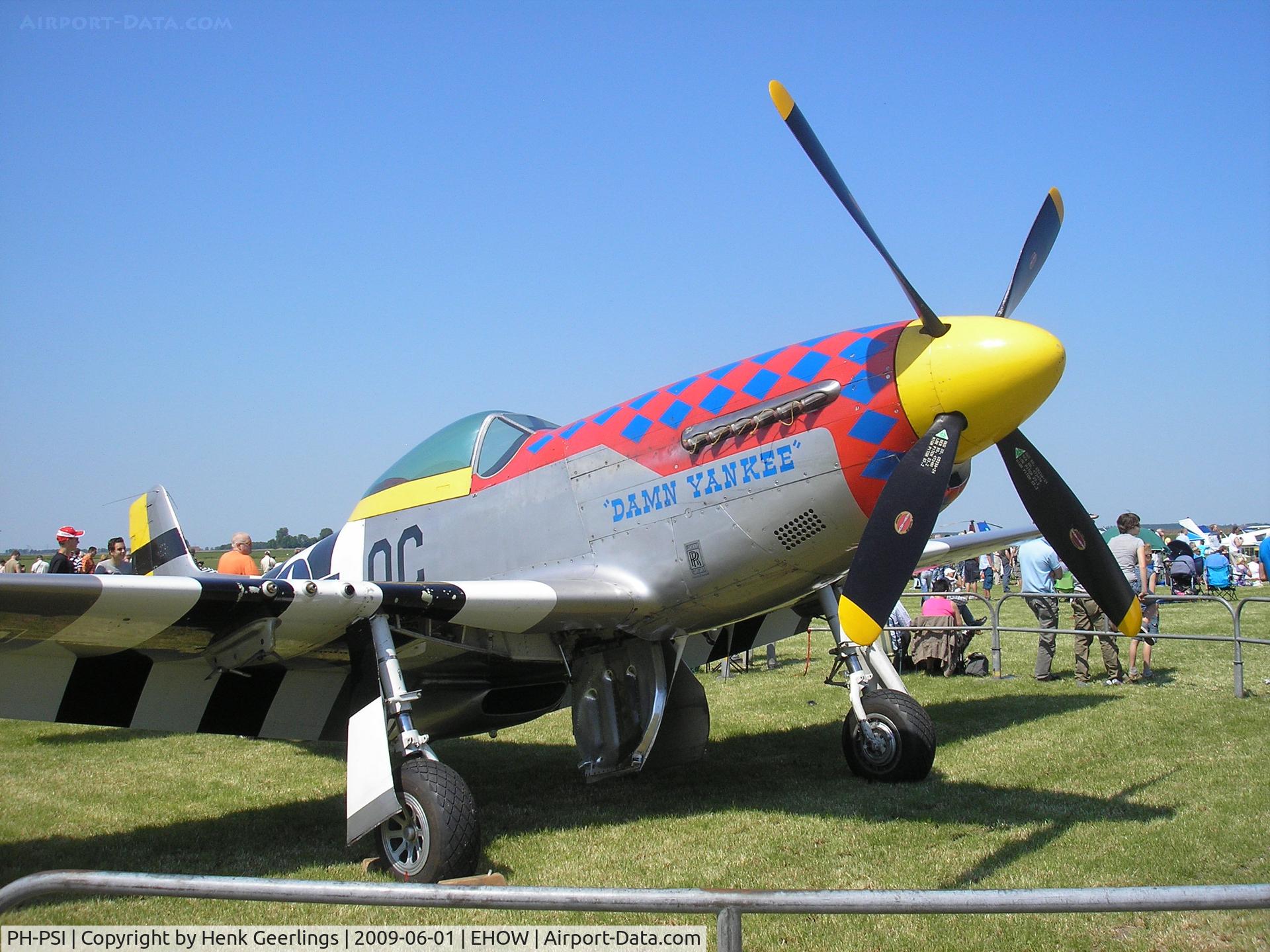 PH-PSI, 1945 North American P-51D Mustang C/N 122-40965, Oostwold  Airport  Airshow june 2009 ; 'Damn Yankee'