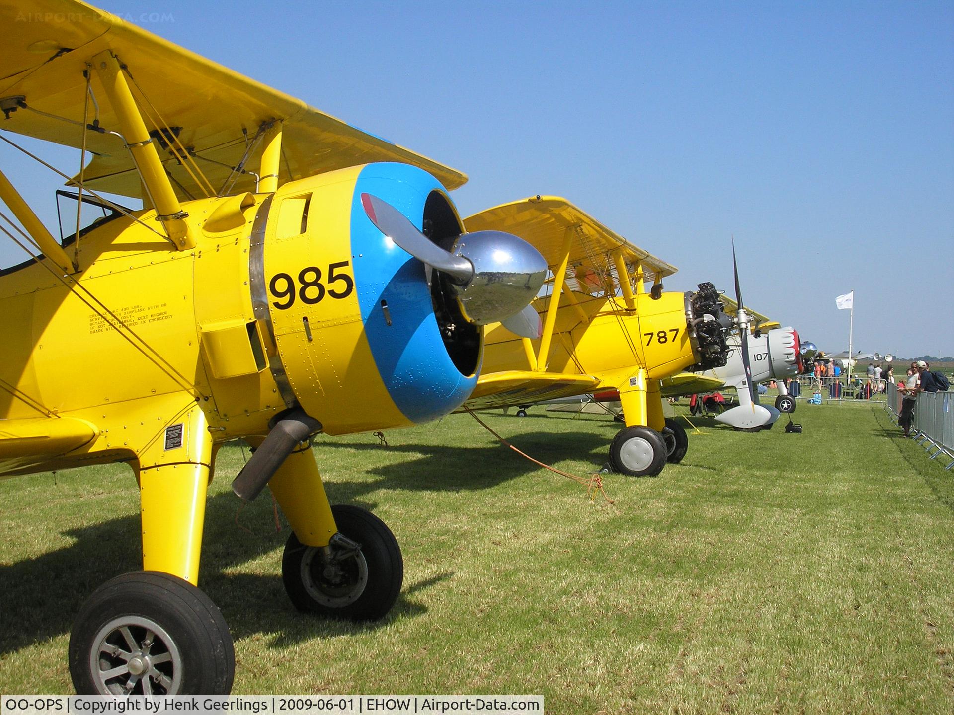 OO-OPS, 1943 Boeing E75 C/N 75-5093, Oostwold  Airport  Airshow june 2009