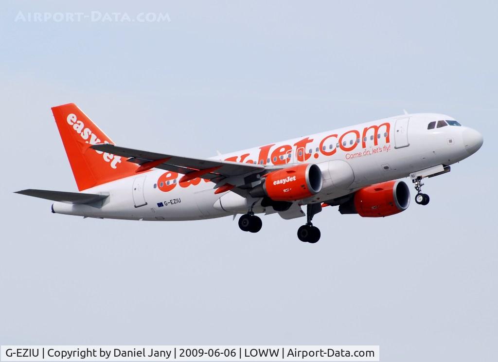 G-EZIU, 2005 Airbus A319-111 C/N 2548, easy jet