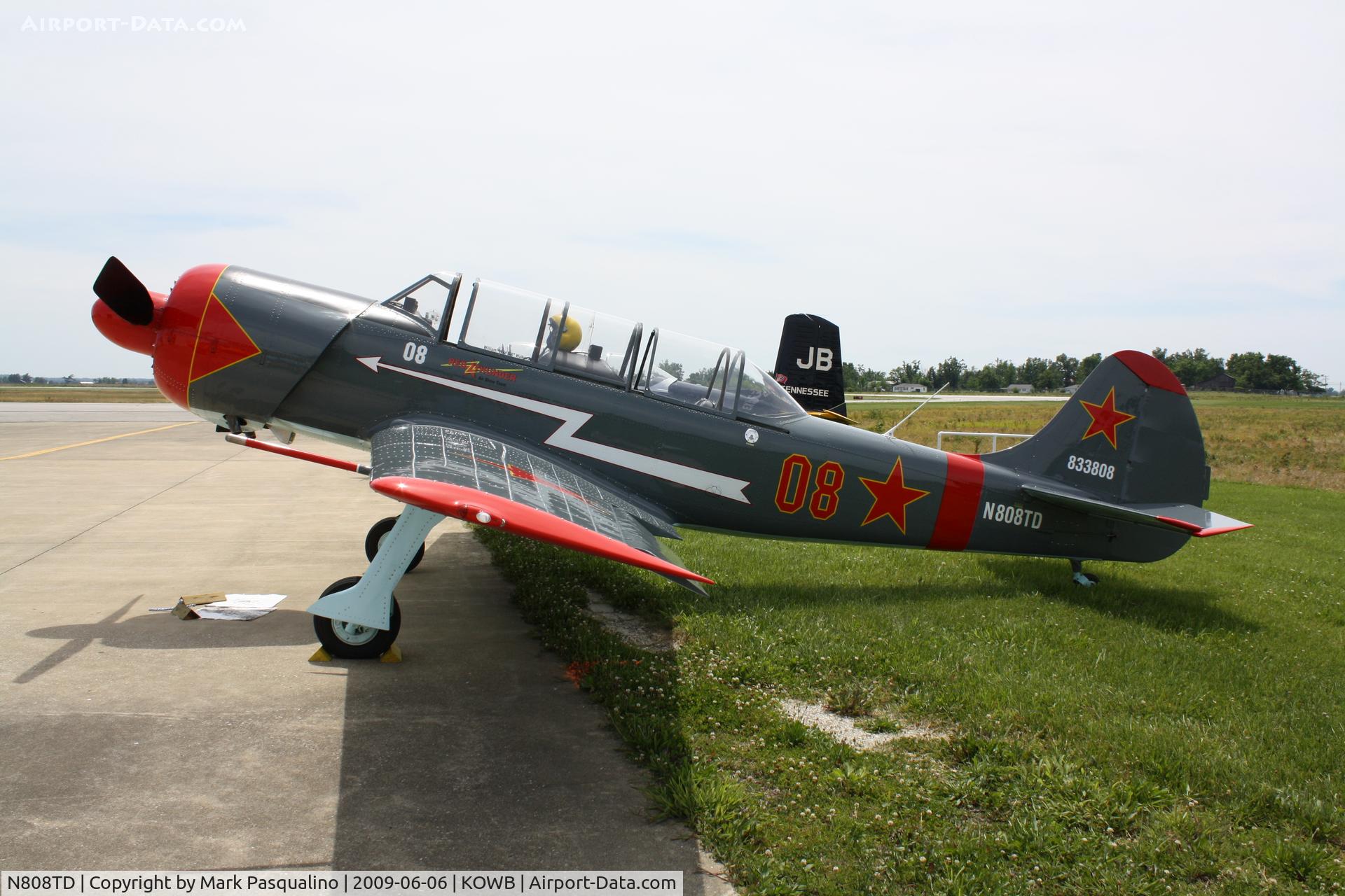 N808TD, Yakovlev (Aerostar) Yak-52 C/N 833808, YAK-52TW