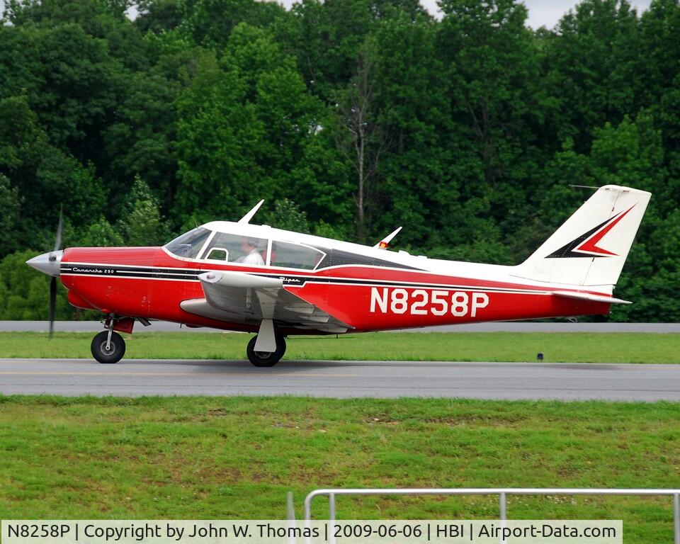 N8258P, 1963 Piper PA-24-250 Comanche C/N 24-3511, NCAM Fly In