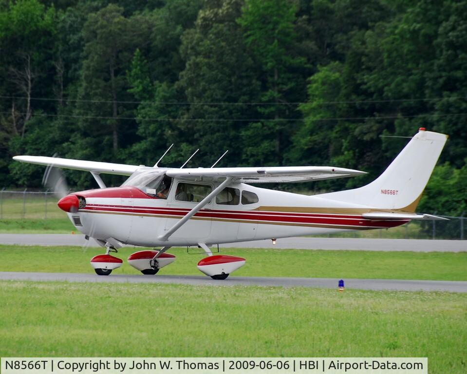 N8566T, 1959 Cessna 182C Skylane C/N 52466, NCAM Fly In