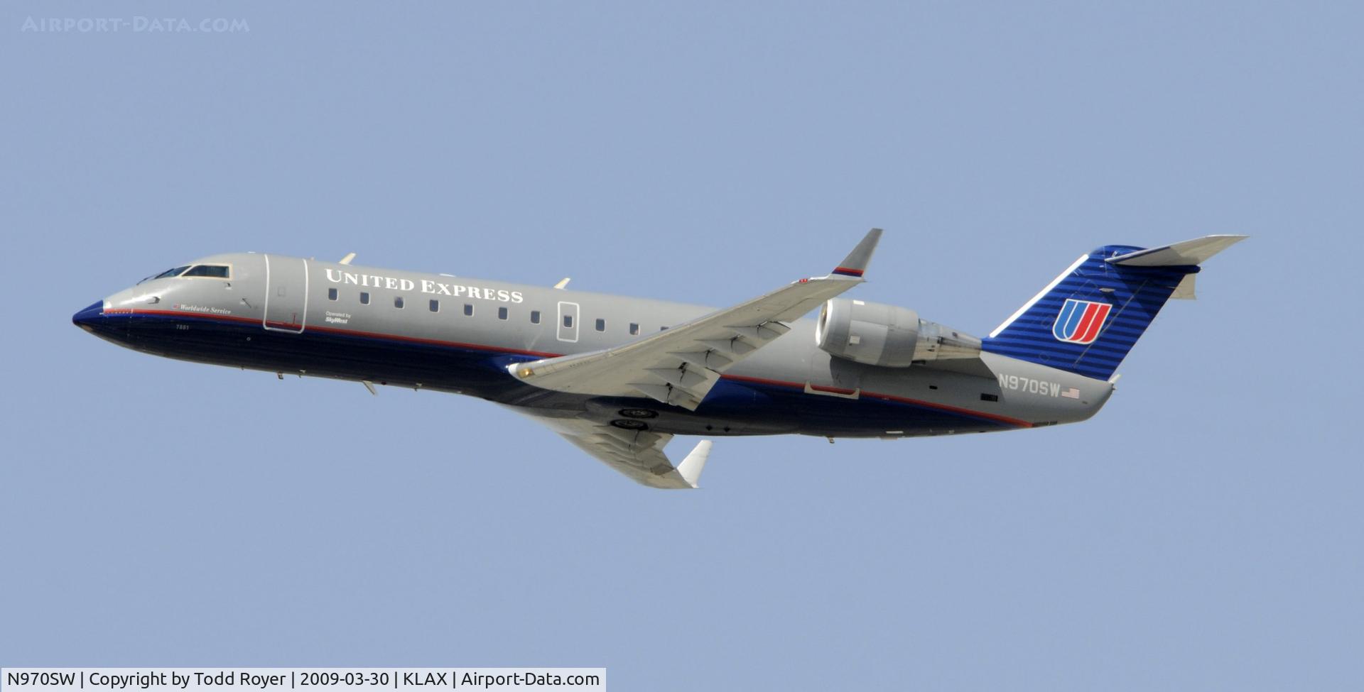 N970SW, 2003 Bombardier CRJ-200ER (CL-600-2B19) C/N 7881, Departing LAX on 25R