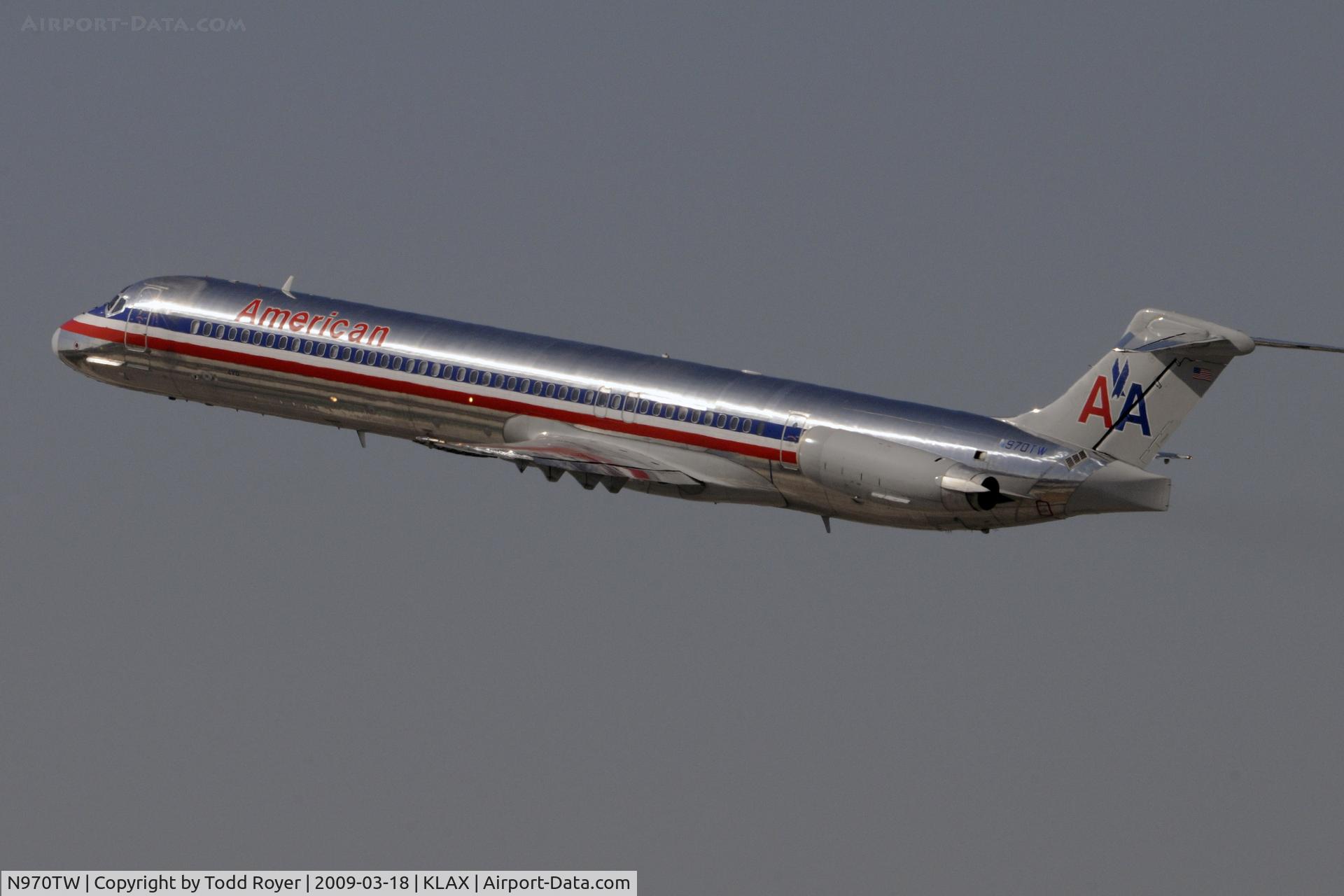 N970TW, 1999 McDonnell Douglas MD-83 (DC-9-83) C/N 53620, Departing LAX on 25R