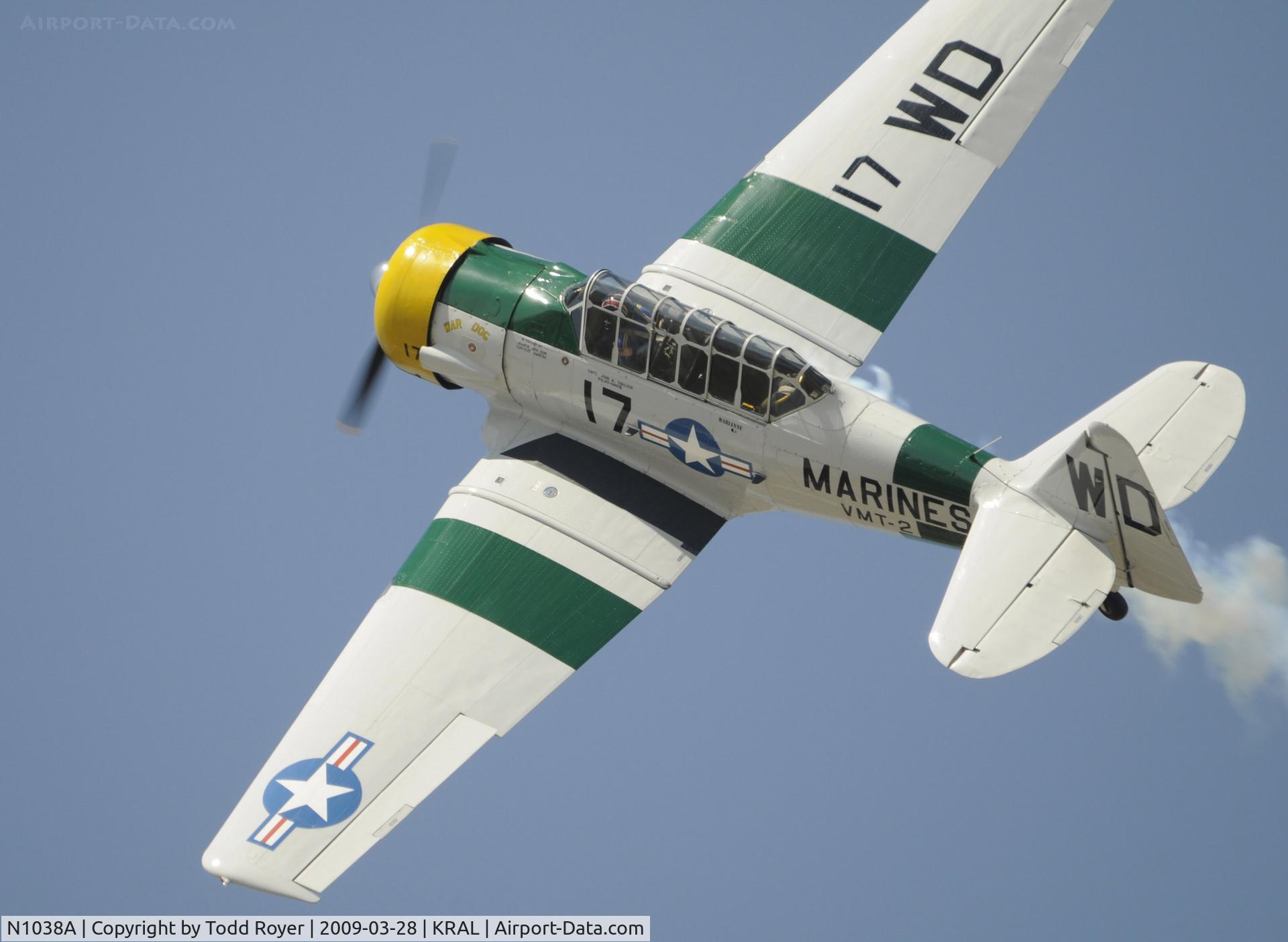 N1038A, 1944 North American SNJ-5 Texan C/N 90917 (121-41633), Riverside Airshow 2009