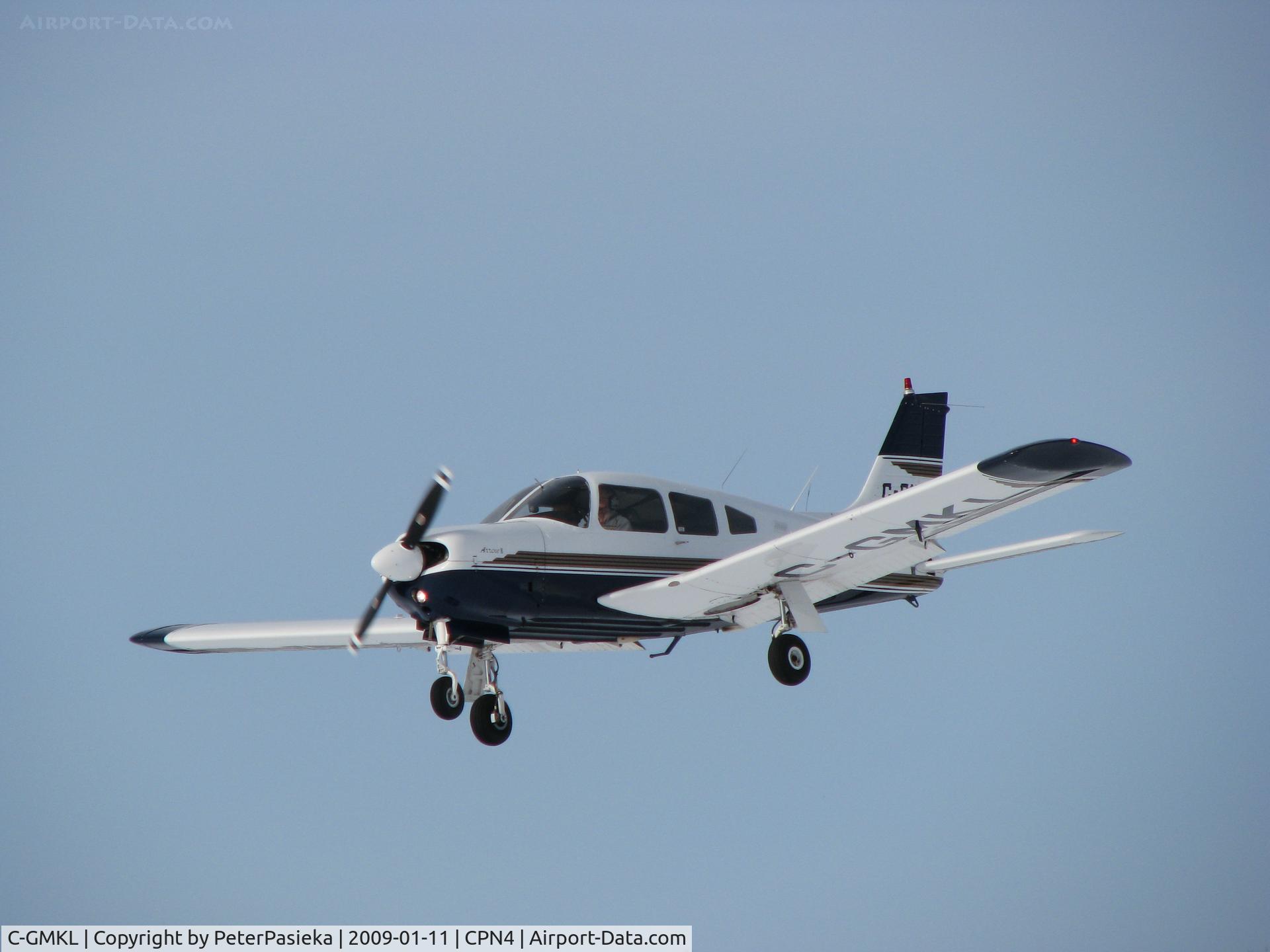 C-GMKL, 1974 Piper PA-28R-200 C/N 28R-7435175, @ Hanover/Saugeen Muni Airport