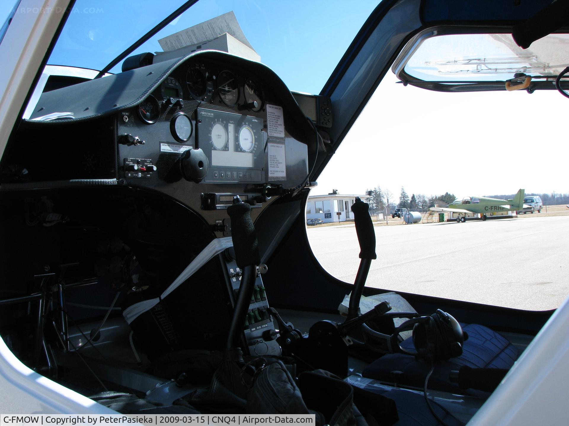 C-FMOW, 2007 Pipistrel Sinus C/N 224 S 912 03 07, @ Tillsonburg Airport