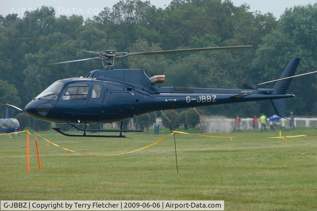 G-JBBZ, 2002 Eurocopter AS-350B-3 Ecureuil Ecureuil C/N 3580, One of the helicopters at Epsom on 2009 Derby Day
