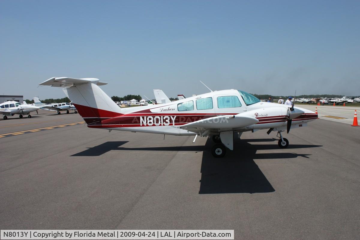 N8013Y, 1982 Beech 76 Duchess C/N ME-413, Beech 76