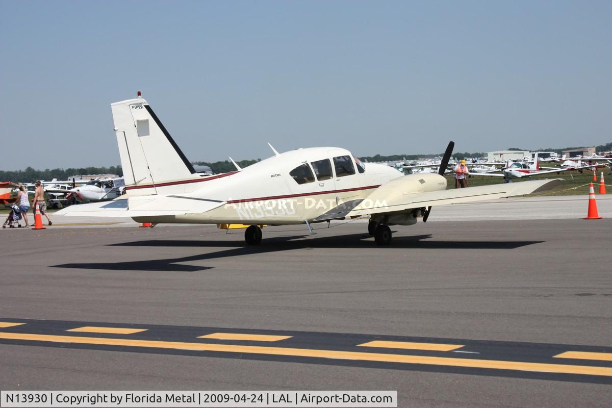 N13930, 1970 Piper PA-23-250 Aztec C/N 27-4575, Piper PA-23-250