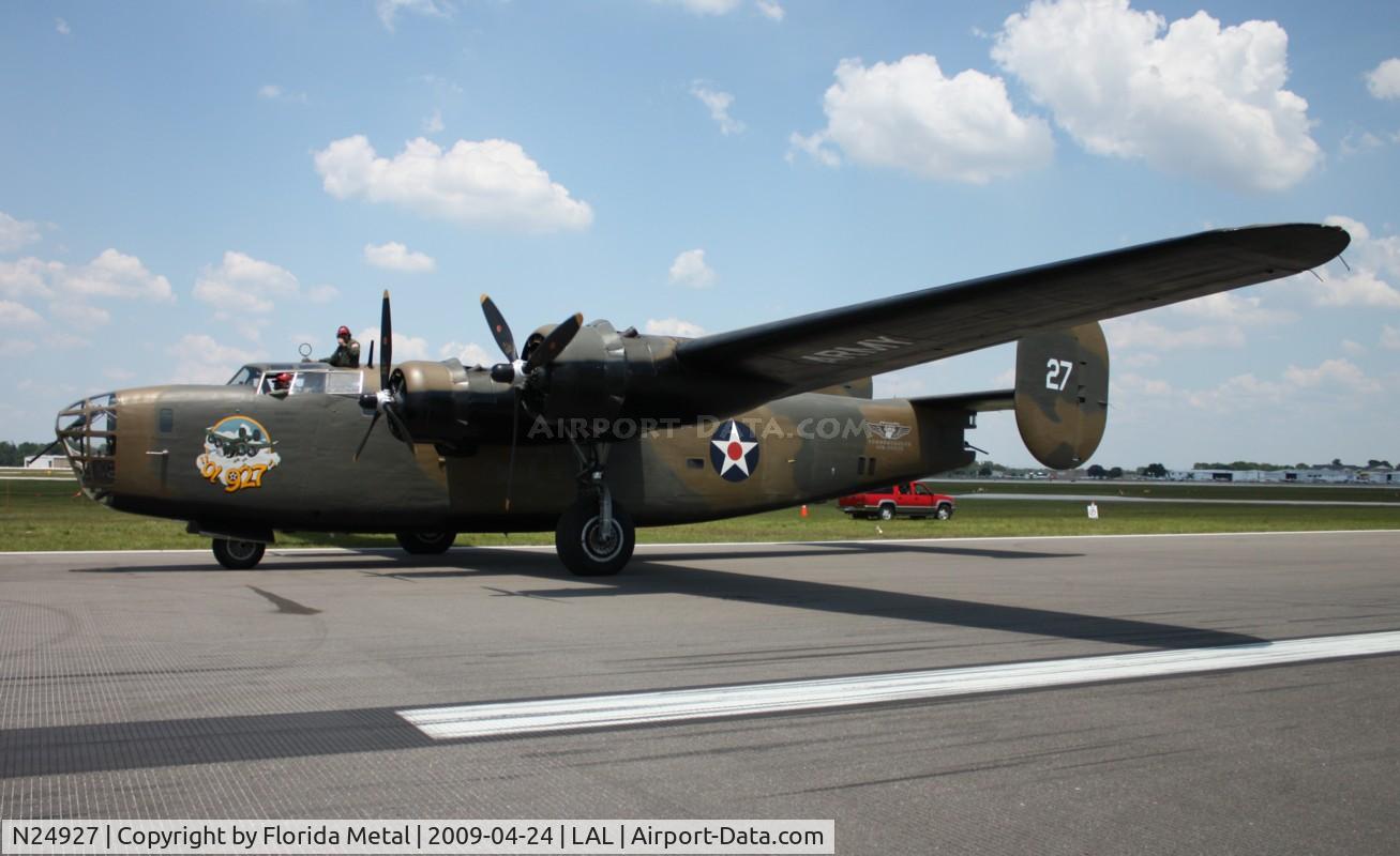 N24927, 1940 Consolidated Vultee RLB30 (B-24) C/N 18, B-24 Ol 927