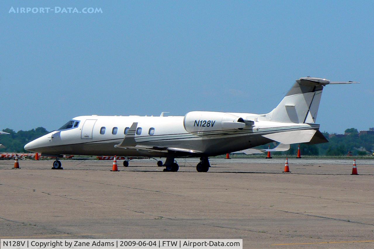 N128V, 2001 Learjet 60 C/N 226, At Meacham Field