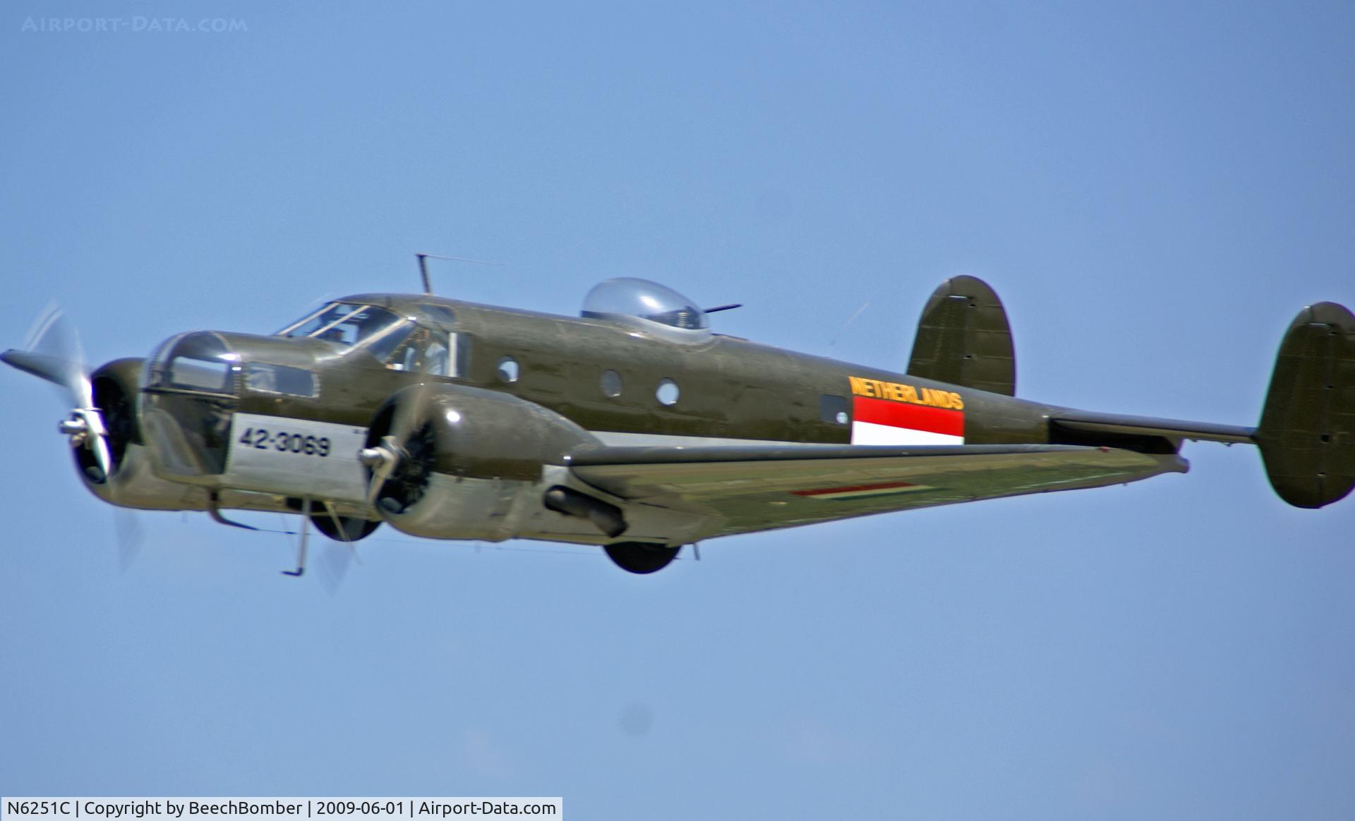N6251C, 1942 Beech AT-11 Kansan C/N 3069, Fly-By