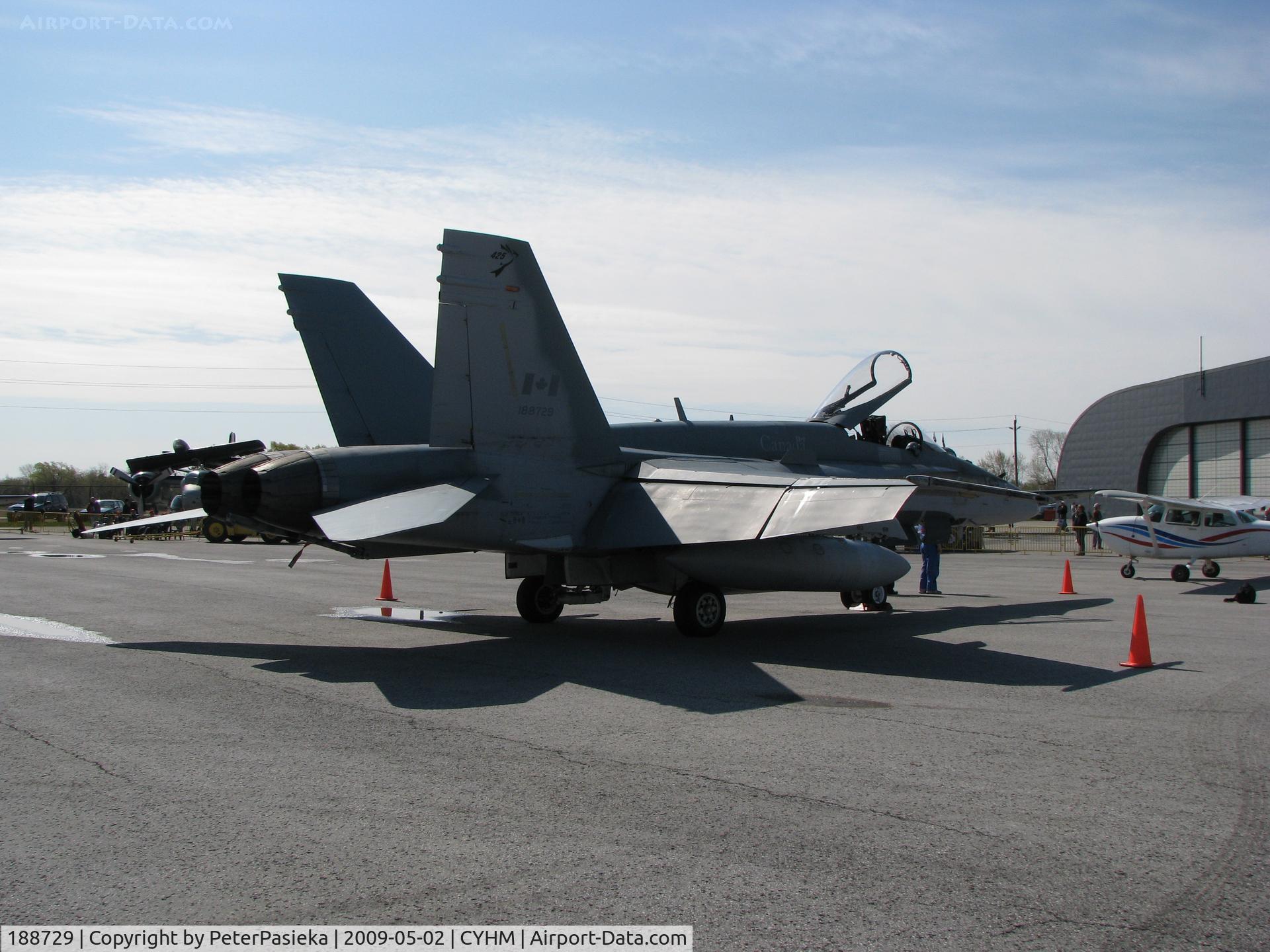 188729, McDonnell Douglas CF-188A Hornet C/N 0226/A179, @ Hamilton Airport - @ Canadian Warplane Heritage Museum
