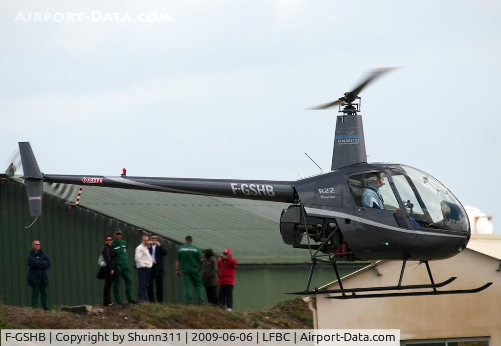 F-GSHB, 1992 Robinson R22 Mariner C/N 2101M, Used as a demo during LFBC Airshow 2009