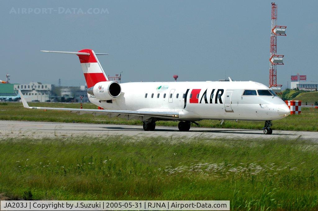 JA203J, 2002 Bombardier CRJ-200 (CL-600-2B19) C/N 7626, J-air old C/S