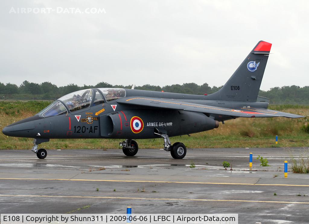 E108, Dassault-Dornier Alpha Jet E C/N E108, Used as demo aircraft with 4 others during LFBC Airshow 2009...