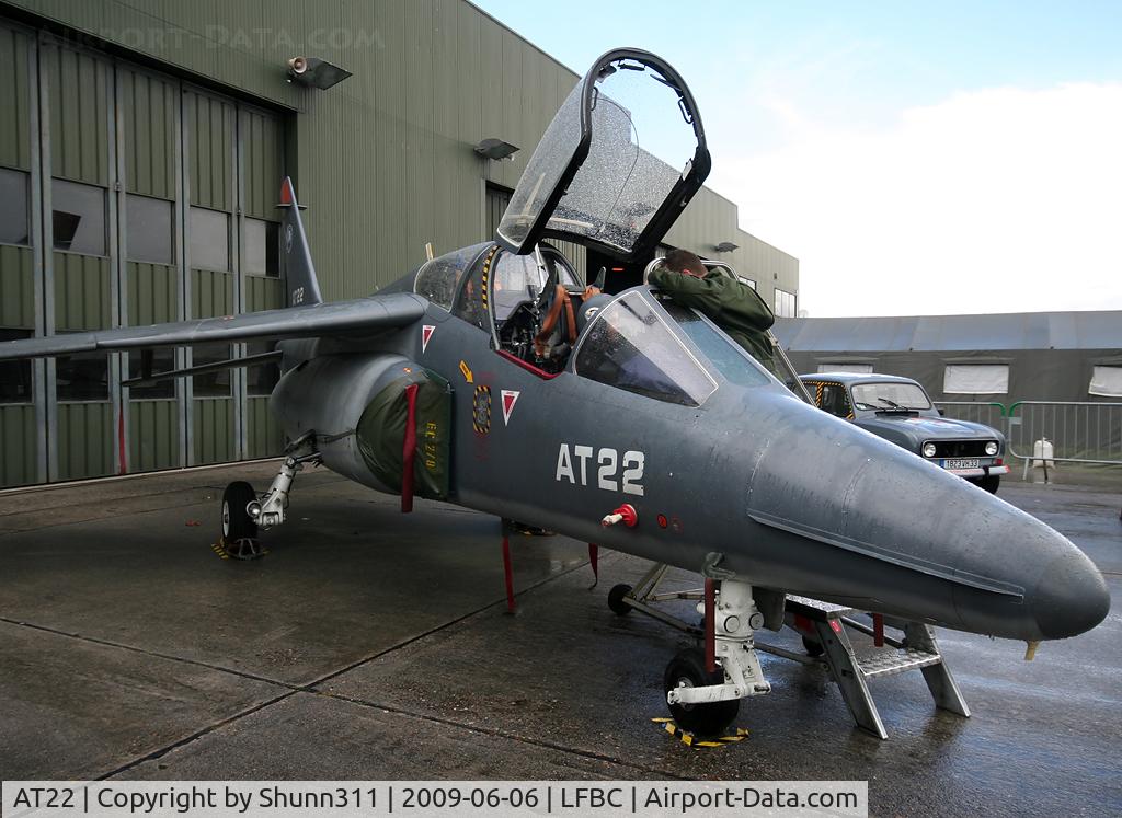 AT22, Dassault-Dornier Alpha Jet 1B C/N B22/1091, Static display during LFBC Airshow 2009 and used to take pics with children
