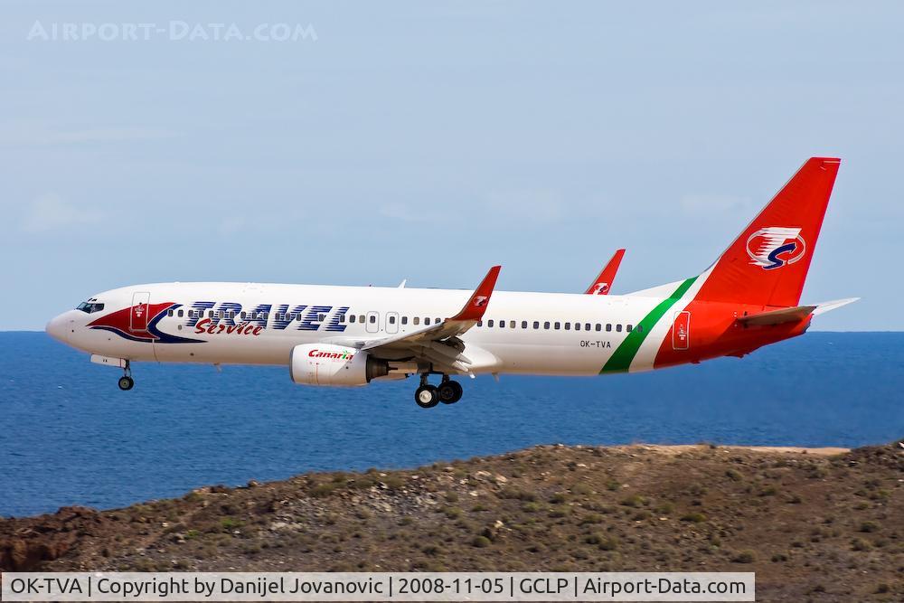 OK-TVA, 2001 Boeing 737-86N C/N 32243, Arriving to Las Palmas