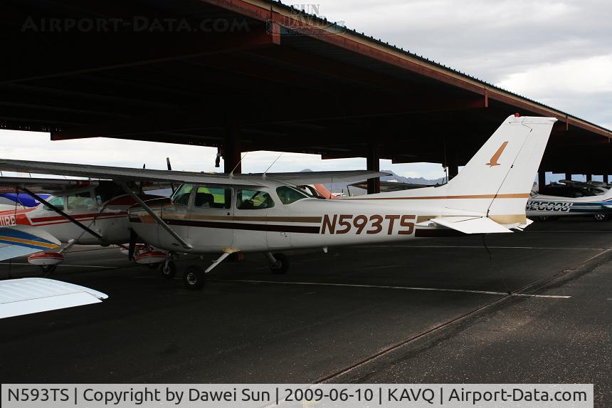 N593TS, 1978 Cessna 172N C/N 17271796, avq