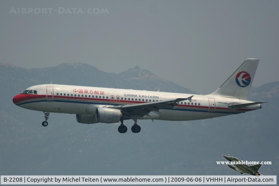 B-2208, 1999 Airbus A320-214 C/N 1070, China Eastern Airlines