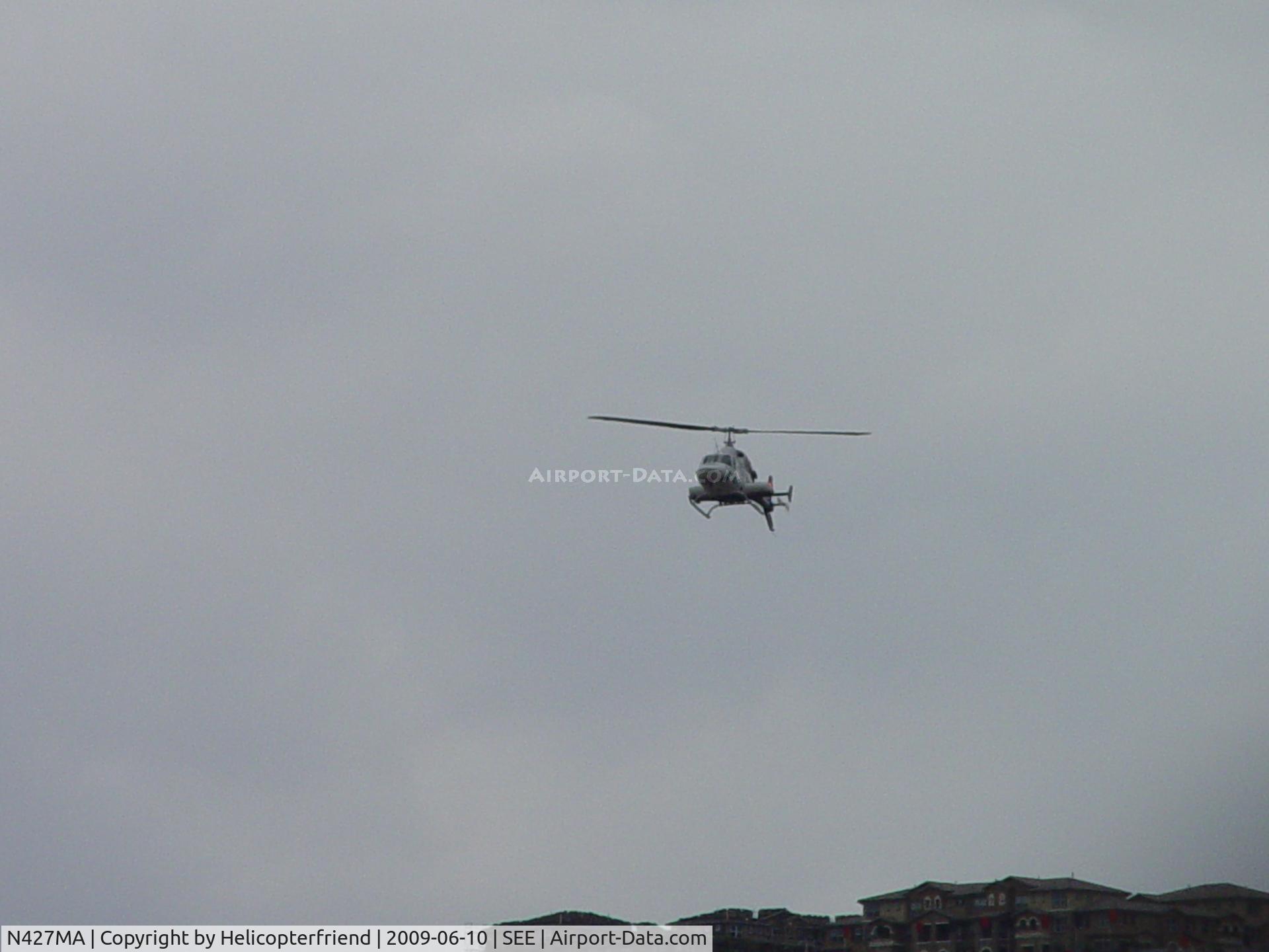 N427MA, 1987 Bell 222UT C/N 47558, On final to Gillespie Field