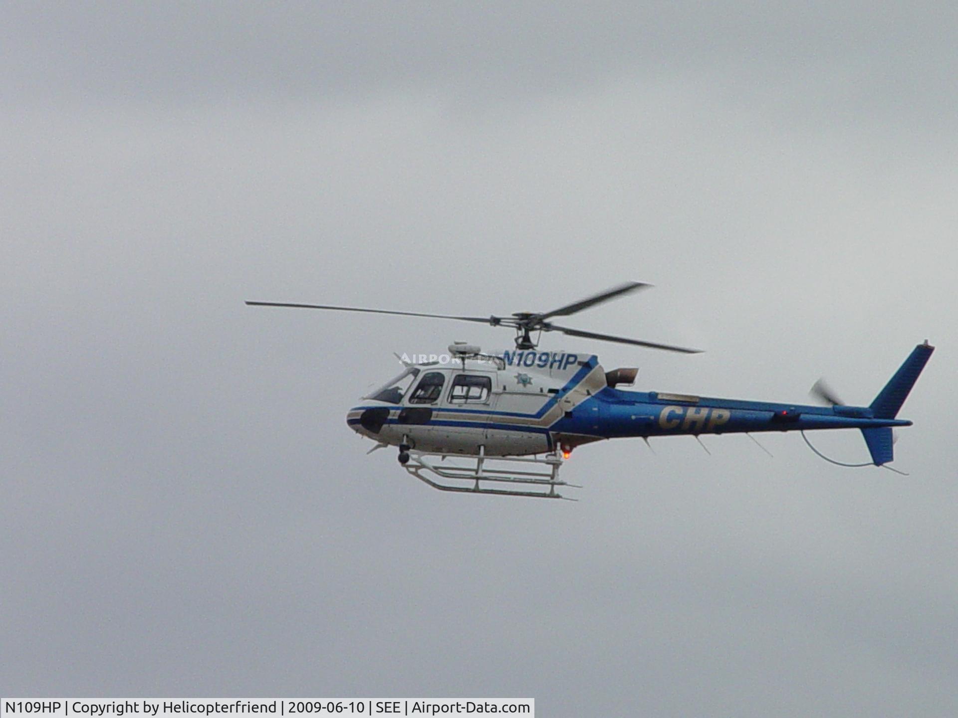 N109HP, 1999 Eurocopter AS-350B-3 Ecureuil Ecureuil C/N 3245, On final Runway 17 to hanger