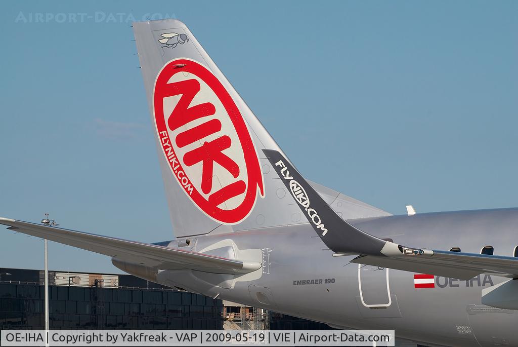 OE-IHA, 2009 Embraer 190LR (ERJ-190-100LR) C/N 19000285, Niki Embraer 190
