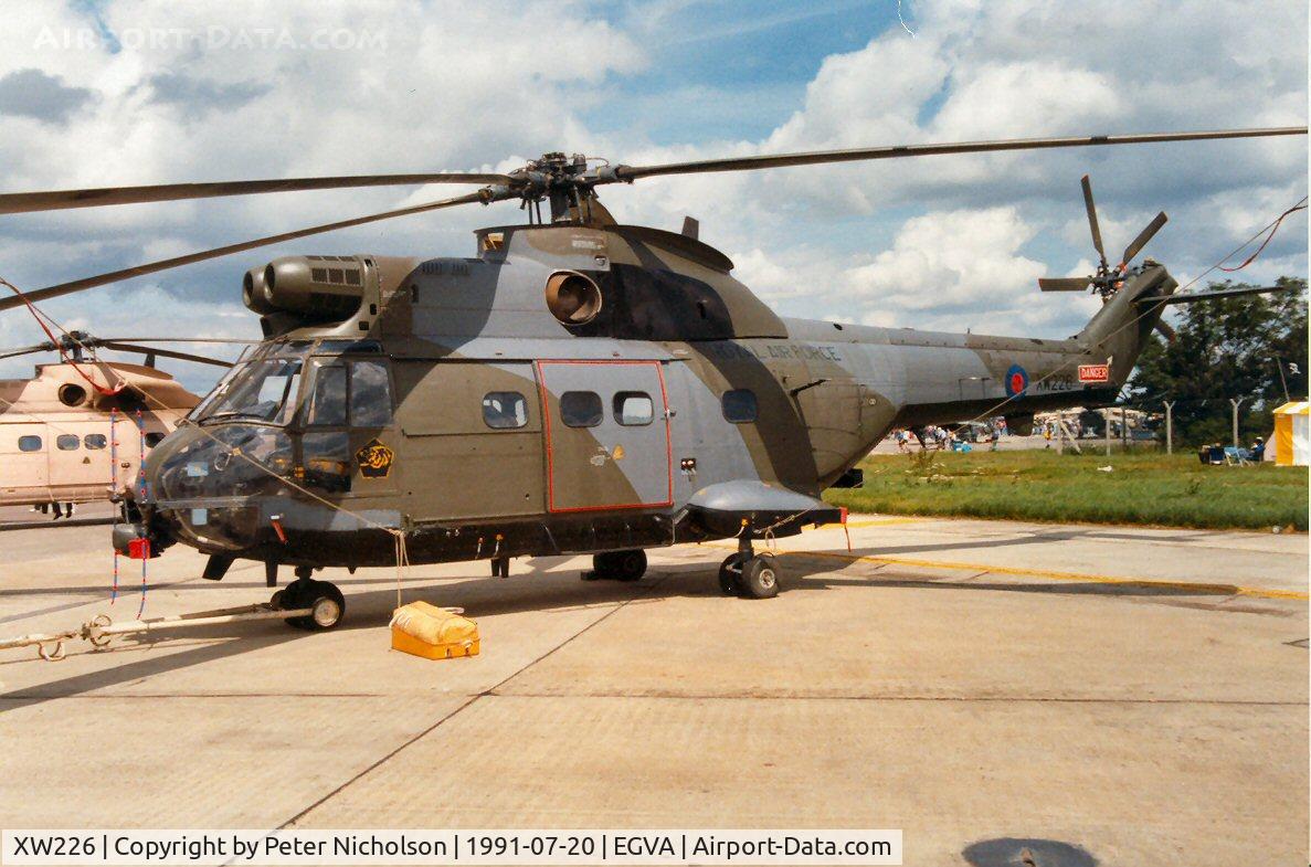 XW226, 1972 Westland Puma HC.1 C/N 1175, Puma HC.1 of 230 Squadron at the 1991 Intnl Air Tattoo at RAF Fairford.