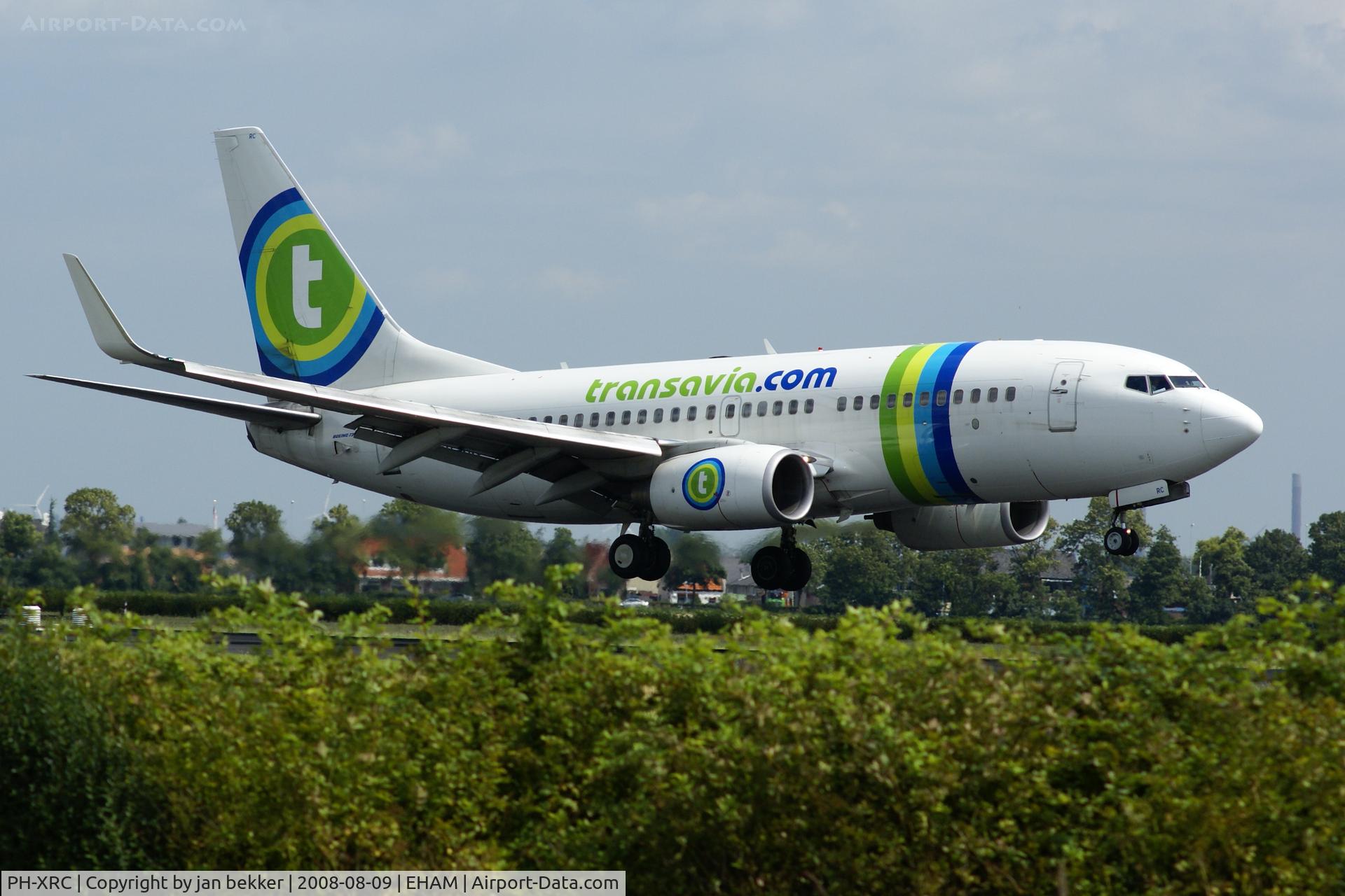 PH-XRC, 2003 Boeing 737-7K2 C/N 29347, Just before touchdown on the Polderbaan at Schiphol