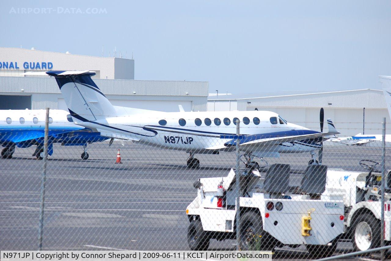 N971JP, 2007 Hawker Beechcraft 350 King Air (B300) C/N FL-565, Beech 300