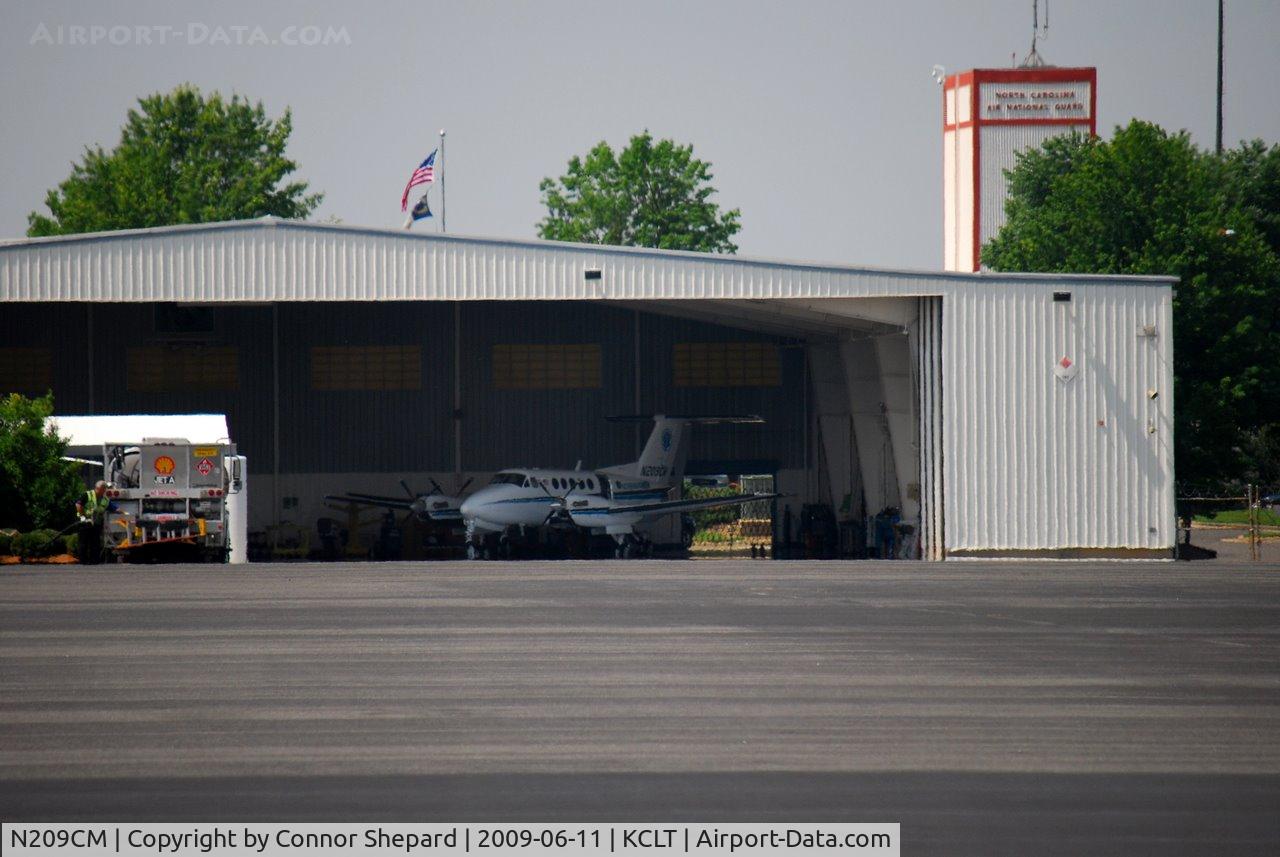 N209CM, 1998 Raytheon Aircraft Company B200 C/N BB-1613, Beech King Air