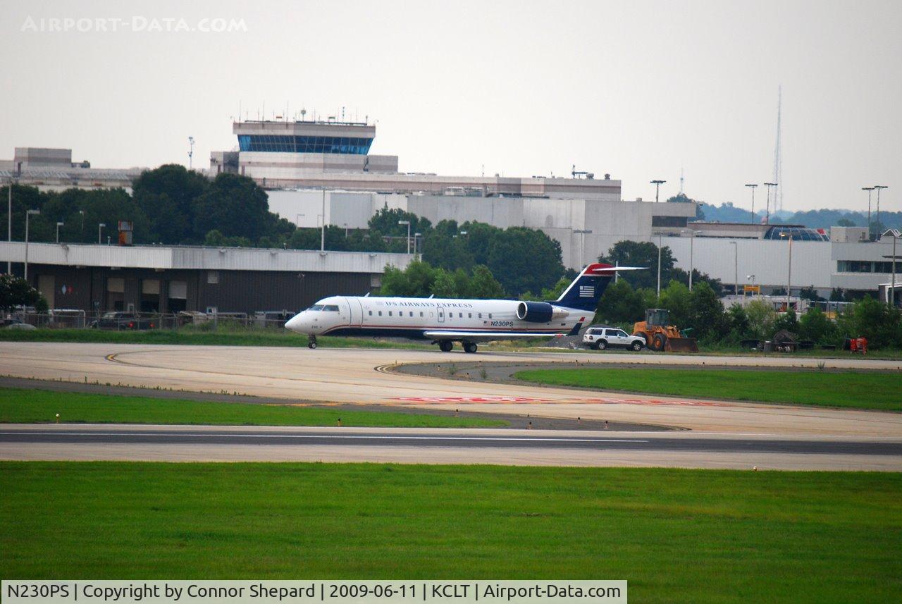 N230PS, 2004 Bombardier CRJ-200ER (CL-600-2B19) C/N 7904, CL-600