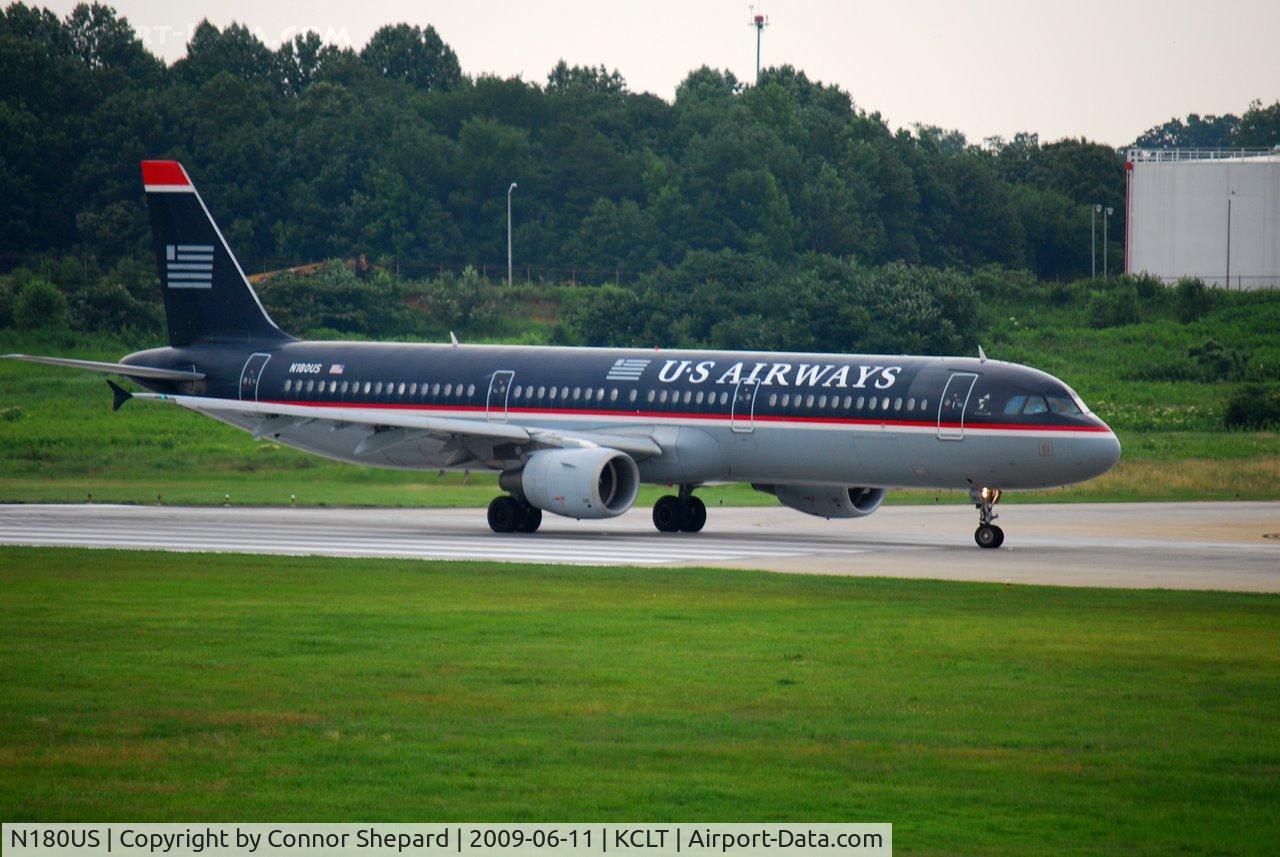 N180US, 2001 Airbus A321-211 C/N 1525, A321