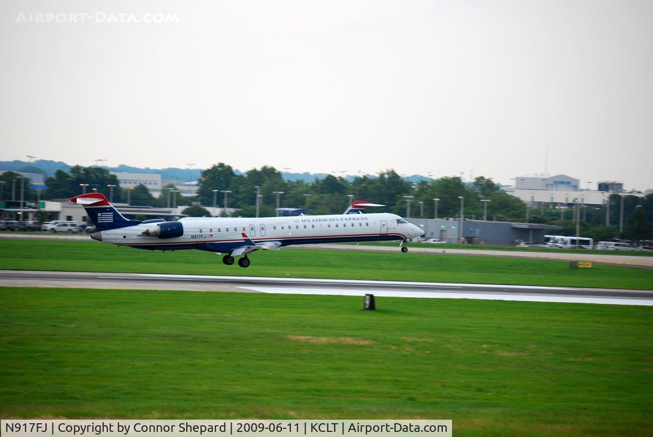 N917FJ, 2004 Bombardier CRJ-900ER (CL-600-2D24) C/N 15017, CL-600