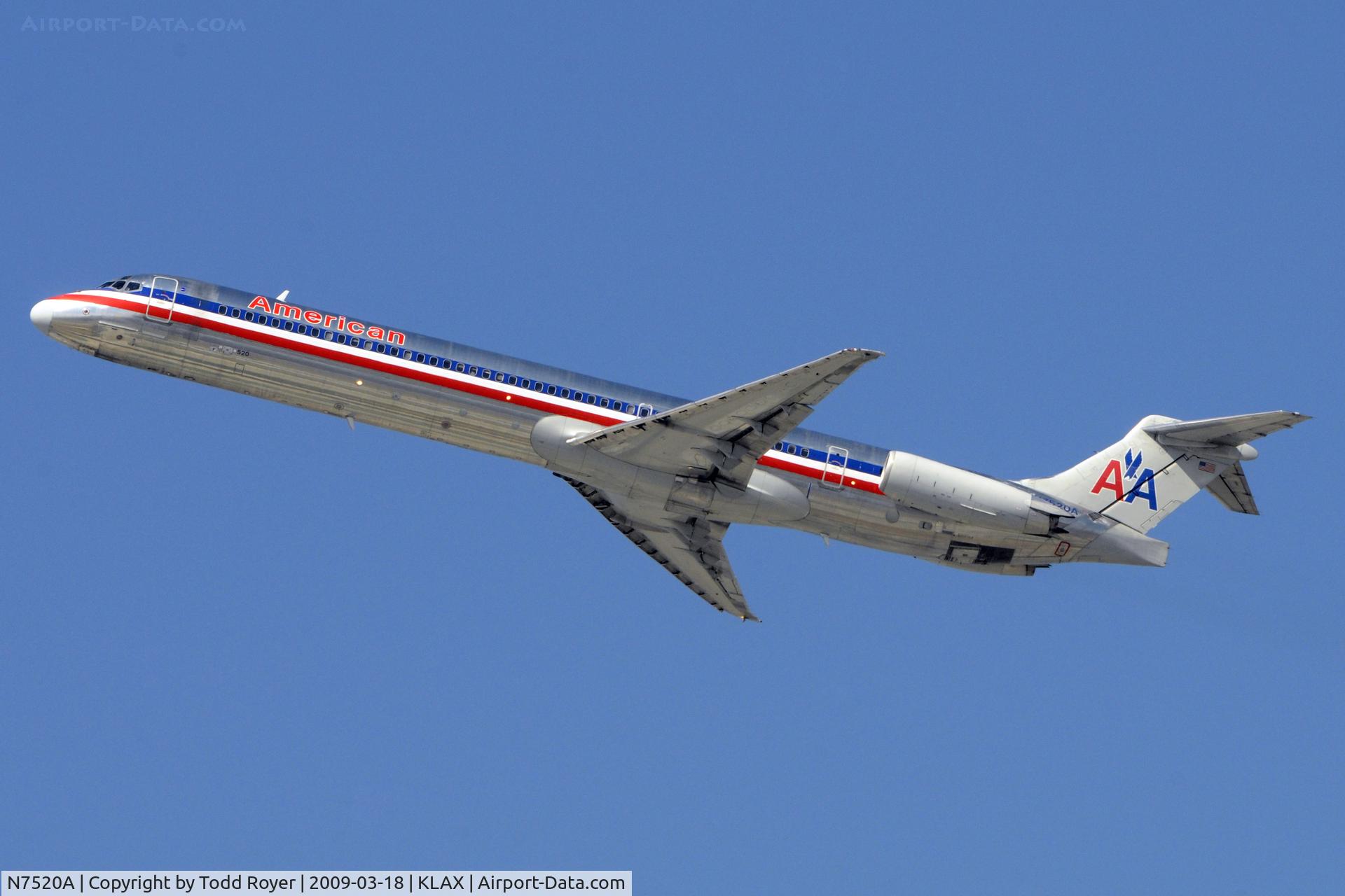 N7520A, 1990 McDonnell Douglas MD-82 (DC-9-82) C/N 49897, Departing LAX on 25R