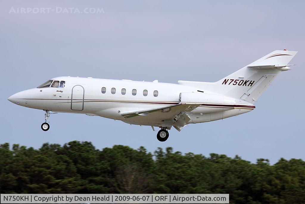 N750KH, 2008 Hawker Beechcraft 750 C/N HB-12, KH Family Enterprises Inc 2008 Hawker Beechcraft 750 N750KH arriving home to RWY 5 from Witham Field (KSUA) - Stuart, FL.
