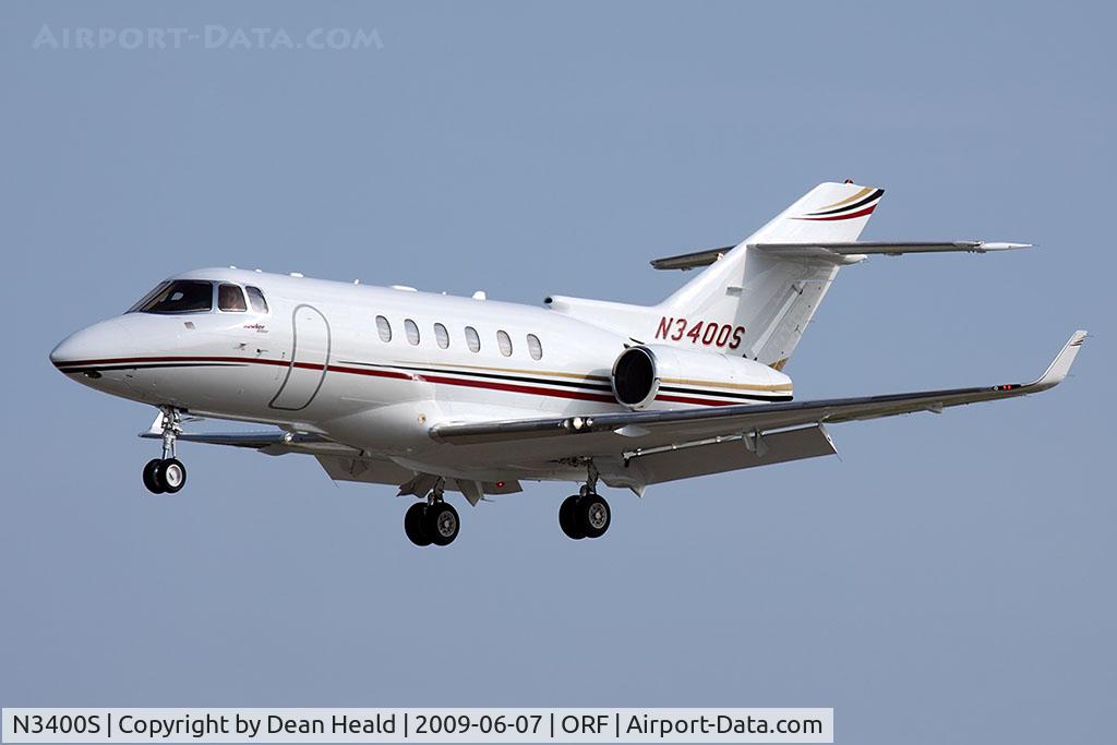 N3400S, 2008 Hawker Beechcraft Hawker 850XP C/N 258959, Tactical Hawker, LLC 2008 Hawker Beechcraft 850XP N3400S on landing approach to RWY 5, returning home from the Bahamas (Lynden Pingling Int'l - Nassau - MYNN).