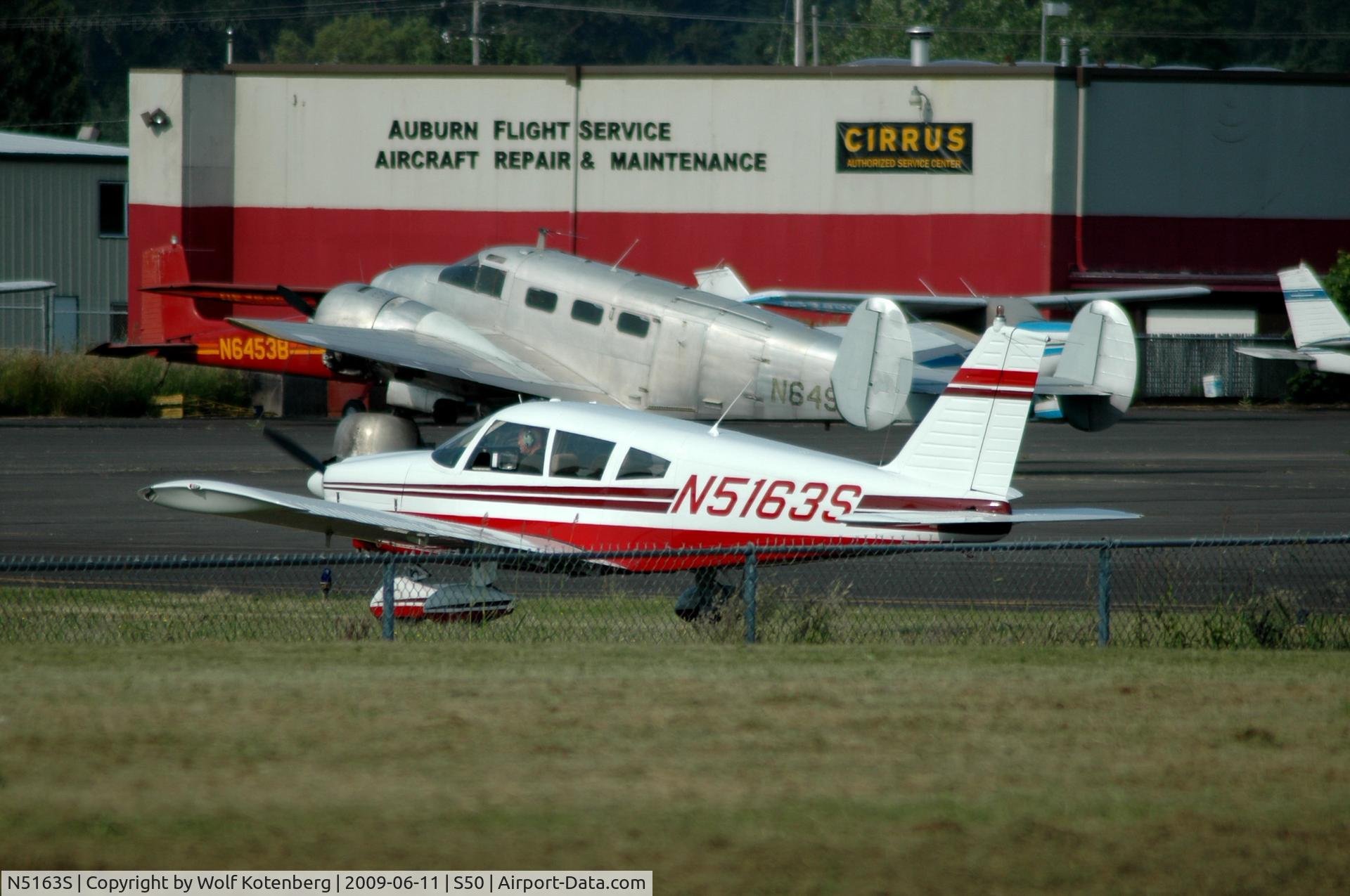 N5163S, 1970 Piper PA-28-180 C/N 28-7105017, next to a classic, just had to take the image