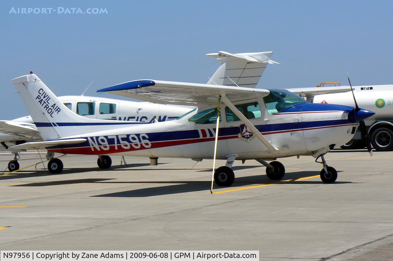 N97956, 1979 Cessna 182Q Skylane C/N 18267253, Civil Air Patrol at Grand Prairie Muncicpal