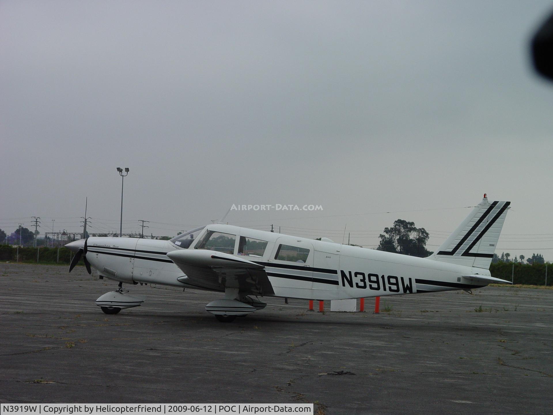 N3919W, 1967 Piper PA-32-260 Cherokee Six C/N 32-865, Parked by Howard Aviation