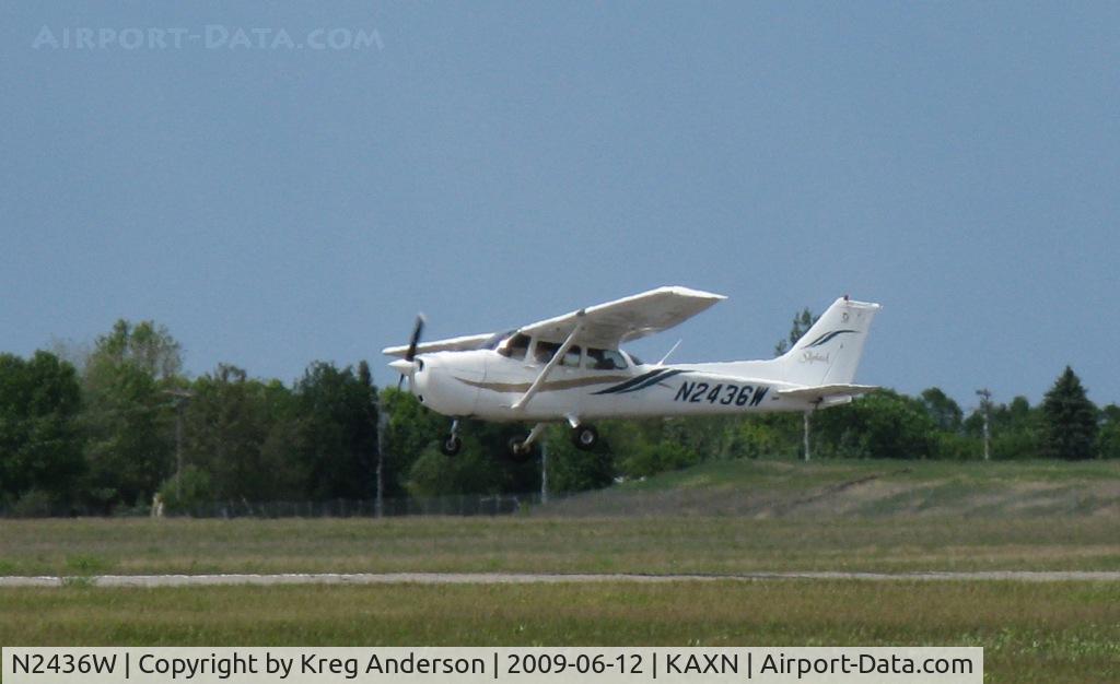 N2436W, 2000 Cessna 172R C/N 17280841, 2000 Cessna 172R Skyhawk