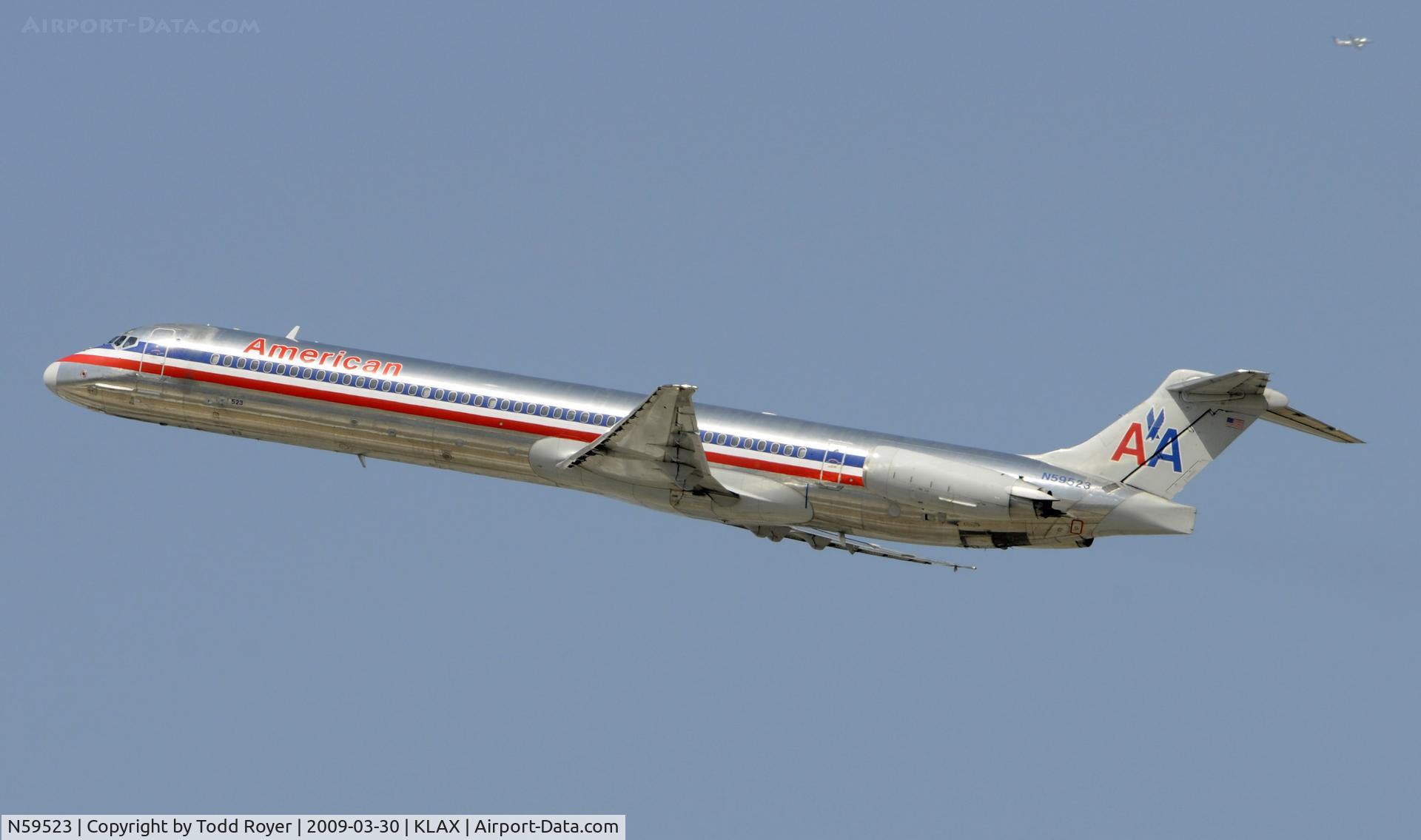 N59523, 1990 McDonnell Douglas MD-82 (DC-9-82) C/N 49915, Departing LAX on 25R